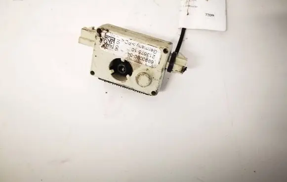 BMW 3 E90 E91 Antenna control unit 699009004