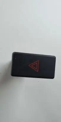 Toyota Avensis T250 Hazard light switch