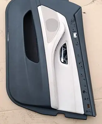 BMW 5 F10 F11 Front door card panel trim 1777774