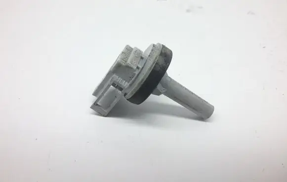 Volkswagen PASSAT B5.5 Interior temperature sensor 1J0907543A
