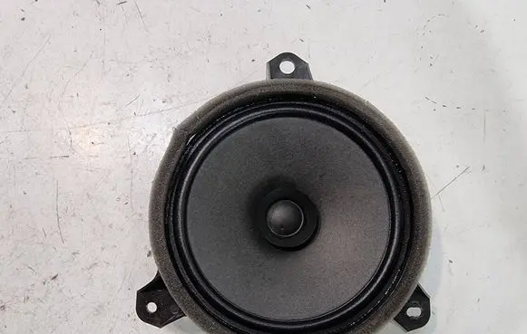 Toyota Yaris Cross Front door speaker 8616002B80