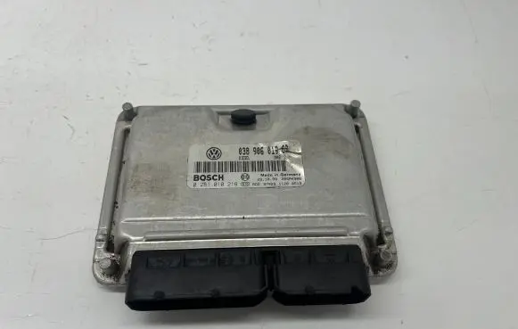 Volkswagen PASSAT B6 Engine control unit/module 038906019CD 28SA4308 0281010218