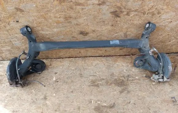 KIA Rio Rear axle beam 