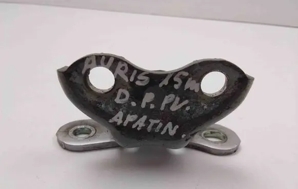 Toyota Auris E180 Front door upper hinge ES03