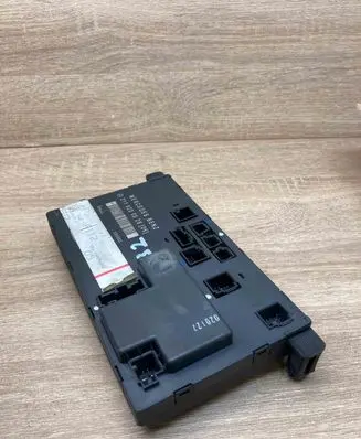 Mercedes-Benz E W211 Door control unit/module 2118200526 356803