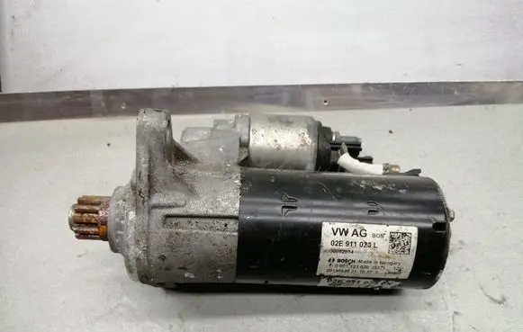 Volkswagen PASSAT B6 Starter motor 02E911023L 0001123036