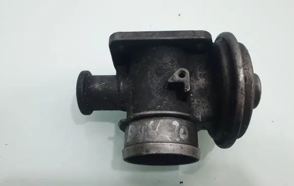 BMW 3 E46 EGR valve