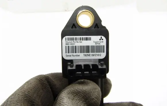 Peugeot 4007 Airbag deployment crash/impact sensor 8651A001