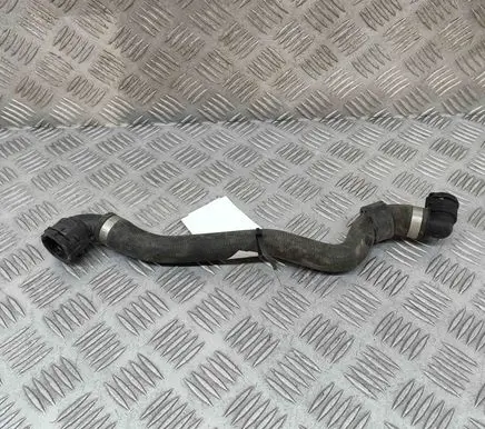 Mercedes-Benz C W205 Engine coolant pipe/hose A2055011700