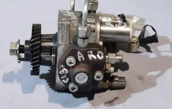 Subaru Legacy Fuel injection high pressure pump AA030 04M31076 2940001080
