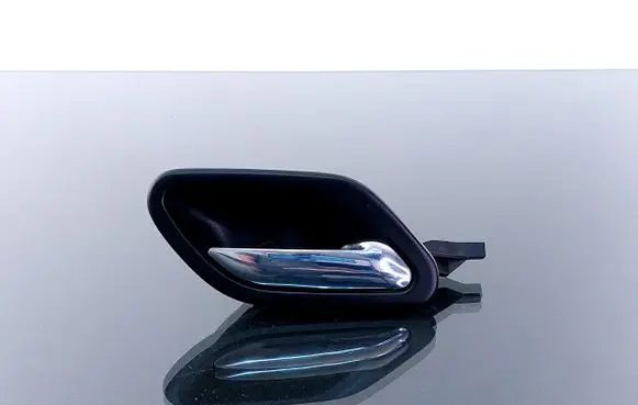 BMW 5 E39 Front door interior handle 8226050
