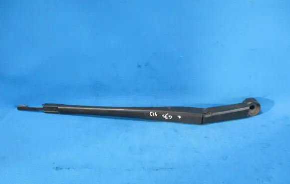 Honda Civic Front wiper blade arm