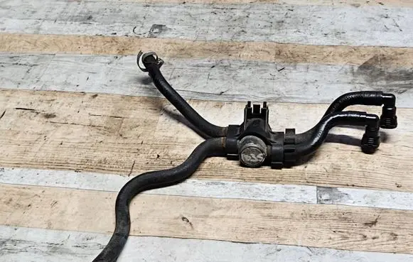 Volkswagen Fox Fuel line/pipe/hose 6Q0130325