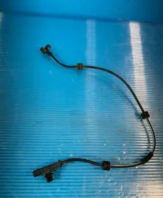 Ford Fiesta ABS rear brake sensor F000160032