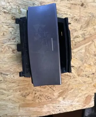 Mercedes-Benz C W203 Car ashtray A2036805250 A2036806250