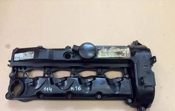 Mercedes-Benz Sprinter W906 Rocker cam cover A6510100230