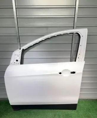 Ford Kuga II Front door