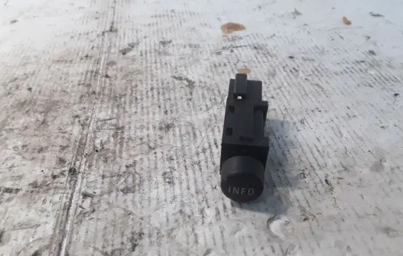 Citroen C-Crosser Other switches/knobs/shifts R2362
