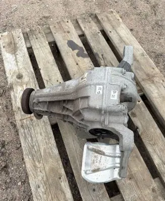 Porsche Macan (95B) Rear differential 95B525015K