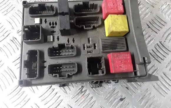 Renault Espace - Grand espace IV Comfort/convenience module 8200148810