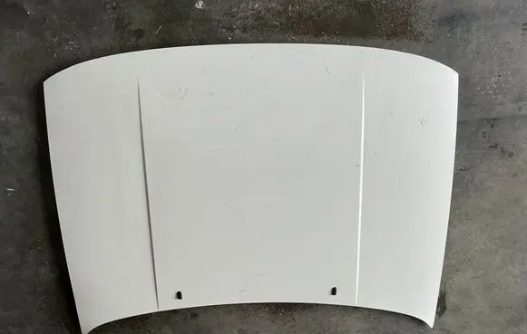 Volkswagen PASSAT B3 Engine bonnet/hood 357823031C