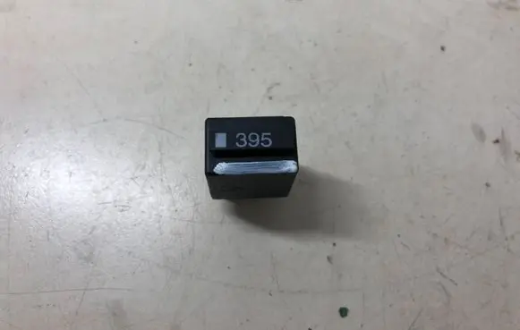 Audi A6 S6 C6 4F Other relay 8Z0951253
