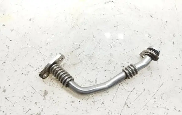 Seat Leon (5F) Turbo turbocharger oiling pipe/hose 04L145736E