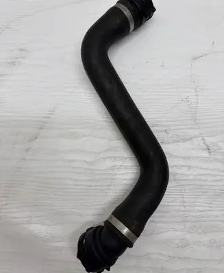 BMW 5 F10 F11 Engine coolant pipe/hose PA66GF30 7789742