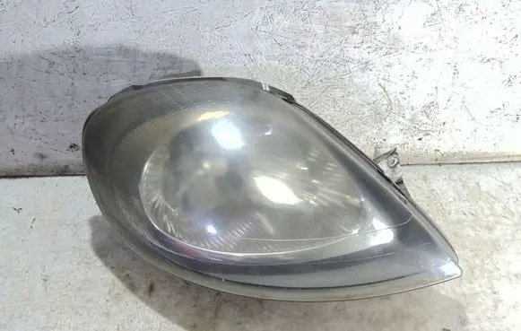 Opel Vivaro Headlight/headlamp