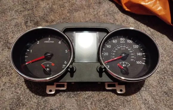 Nissan Qashqai Speedometer (instrument cluster) 24810BR51A