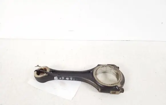 Mercedes-Benz CLA C117 X117 W117 Connecting rod/conrod A1770300020