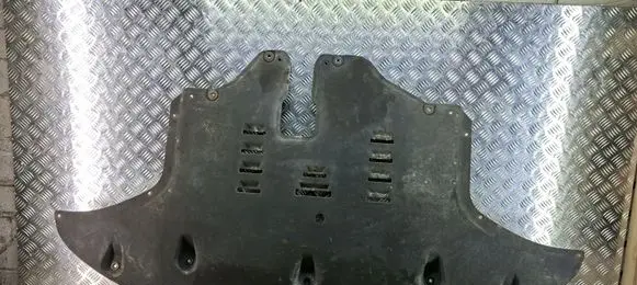 KIA Sorento Engine splash shield/under tray