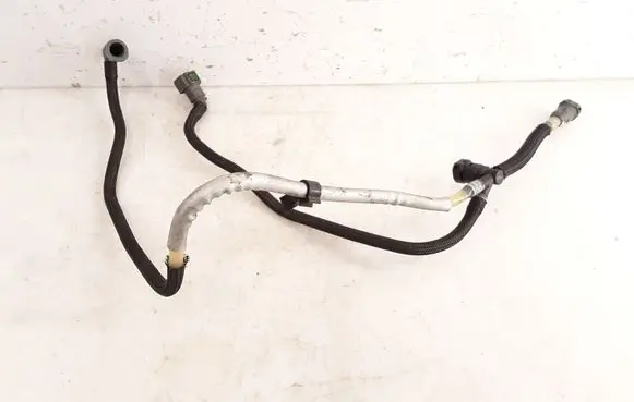 Citroen C5 Fuel line pipe