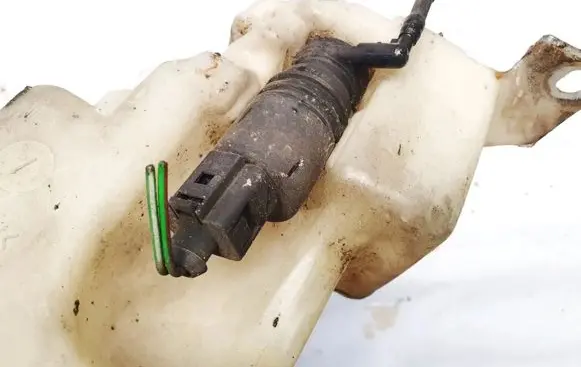 Seat Toledo II (1M) Windscreen/windshield washer pump