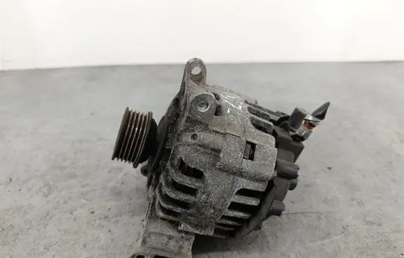 Mercedes-Benz A W169 Generator/alternator A2661540802SG9B079