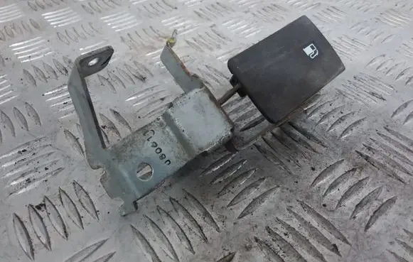 Subaru Legacy Fuel cap release pull handle 080611 D76L