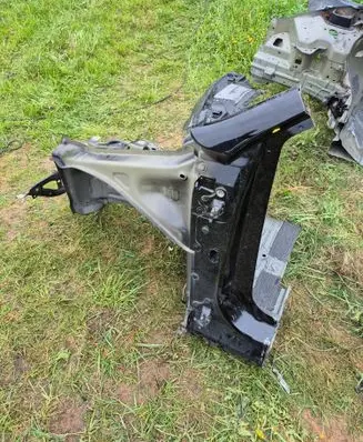 Tesla Model Y Front quarter panel 