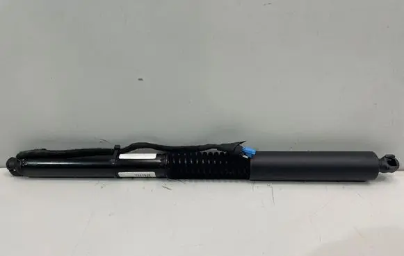 BMW X3 G01 Tailgate strut 7397322