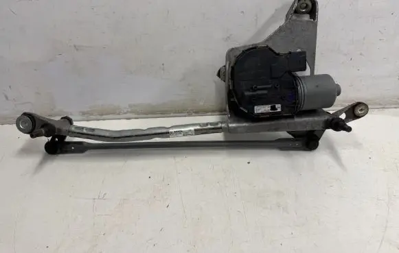 Audi Q7 4M Front wiper linkage and motor 4M8955023A