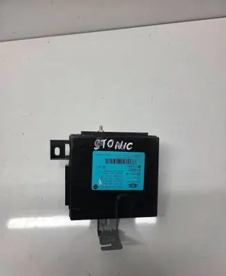 KIA Stonic Other control units/modules 95400H8450 4D68T51000 U1775045