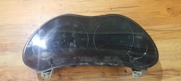 Toyota Avensis T250 Speedometer (instrument cluster) 8380005870 83800-05870