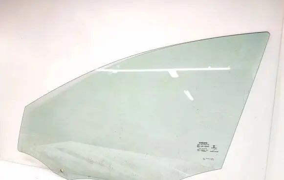 Volvo V40 Front door window glass four-door 32244818 43R00049 DOT24M25AS2