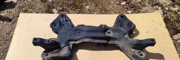 Peugeot 208 Front subframe 715974