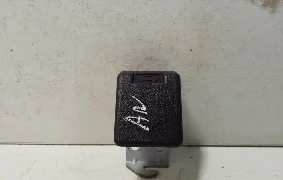 Mitsubishi Pajero Engine bonnet (hood) release handle