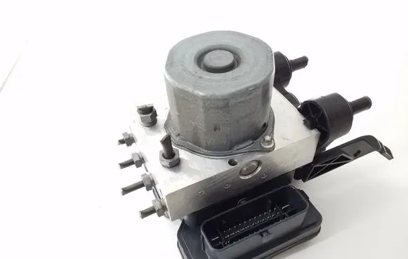Mercedes-Benz E W212 ABS Pump A2124311448