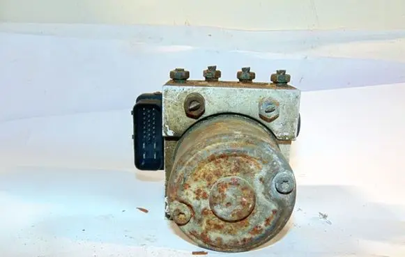 KIA Rio ABS Pump 0K30C437AZ 0K30C437A0