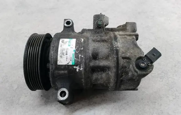 Volkswagen PASSAT B6 Air conditioning (A/C) compressor (pump)