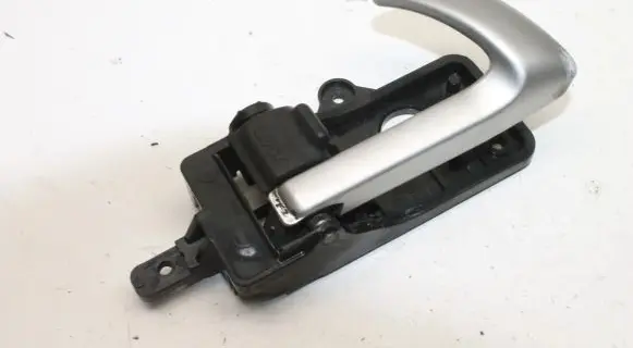 Hyundai Santa Fe Rear door interior handle