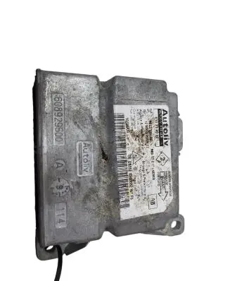 Peugeot 308 Airbag control unit/module 9665100080 610714900