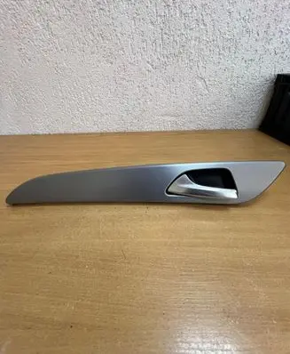 Mercedes-Benz GLE (W166 - C292) Rear door interior handle A1667600561 1667301922